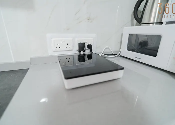 Comfortable Near The Seafront With Free Wifi And Air Conditioning Lejlighed *