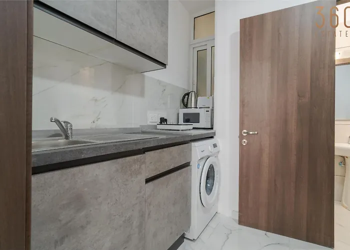 Comfortable Near The Seafront With Free Wifi And Air Conditioning Gzira