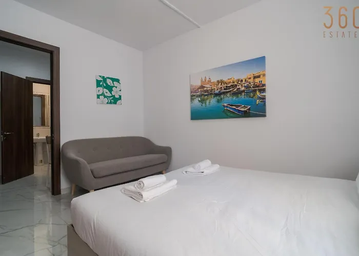 Comfortable Near The Seafront With Free Wifi And Air Conditioning *