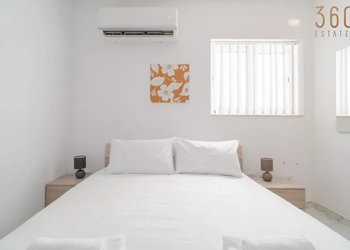 Lejlighed Comfortable Near The Seafront With Free Wifi And Air Conditioning