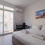 شقة Comfortable Near The Seafront With Free Wifi And Air Conditioning