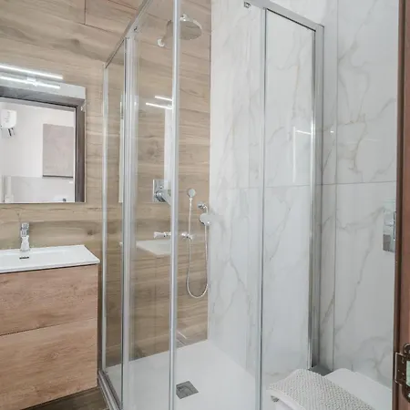 Apartment Comfortable Near The Seafront With Free Wifi And Air Conditioning Gzira