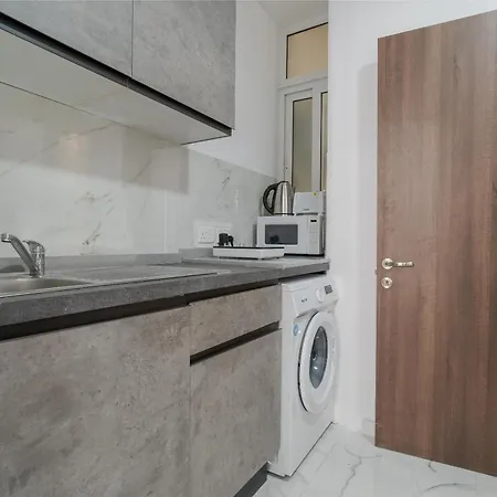 Comfortable Near The Seafront With Free Wifi And Air Conditioning Gzira