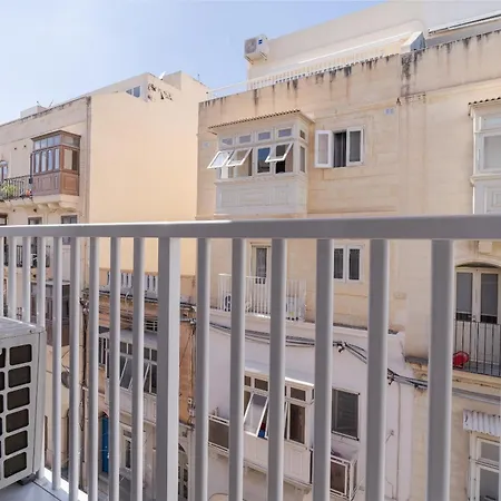 Comfortable Near The Seafront With Free Wifi And Air Conditioning * Gzira
