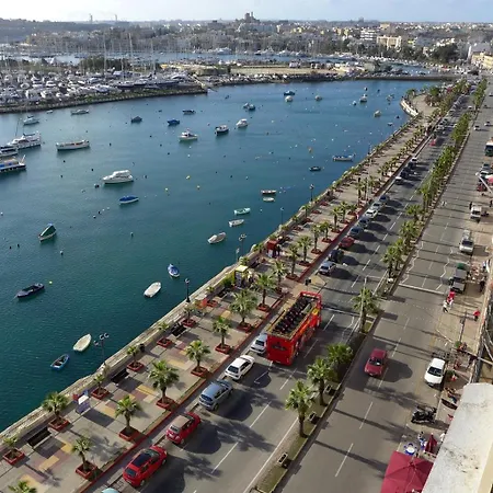 Comfortable Near The Seafront With Free Wifi And Air Conditioning Appartement