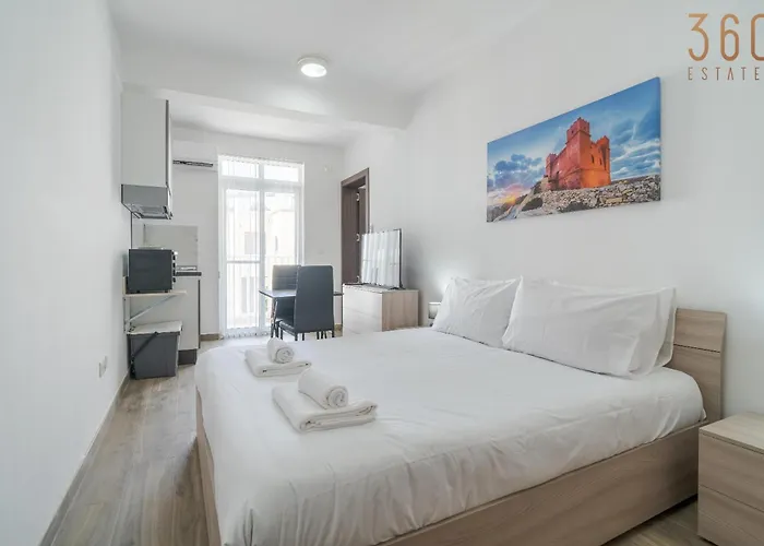 Comfortable Near The Seafront With Free Wifi And Air Conditioning *