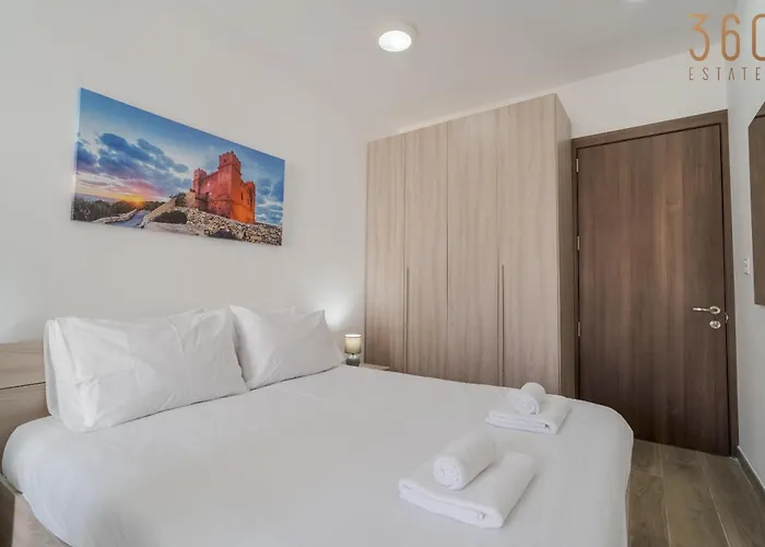 Comfortable Near The Seafront With Free Wifi And Air Conditioning Appartement