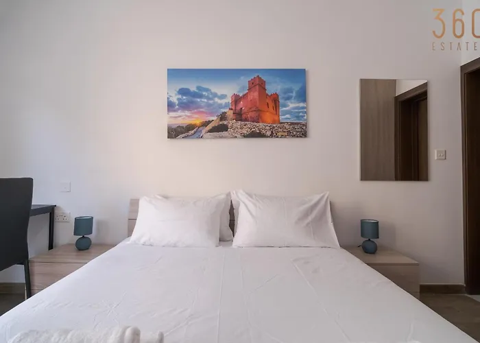 아파트 Comfortable Near The Seafront With Free Wifi And Air Conditioning *