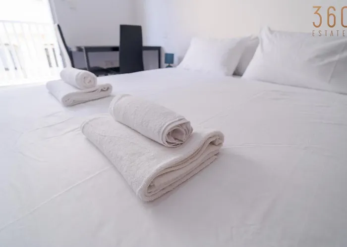 Comfortable Near The Seafront With Free Wifi And Air Conditioning * Gzira