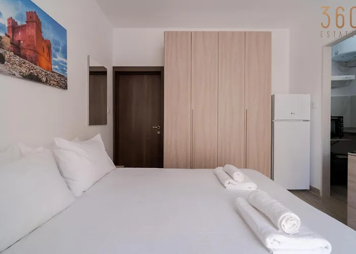 Comfortable Near The Seafront With Free Wifi And Air Conditioning Appartement *